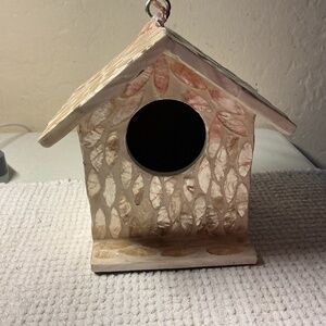 Birdhouse